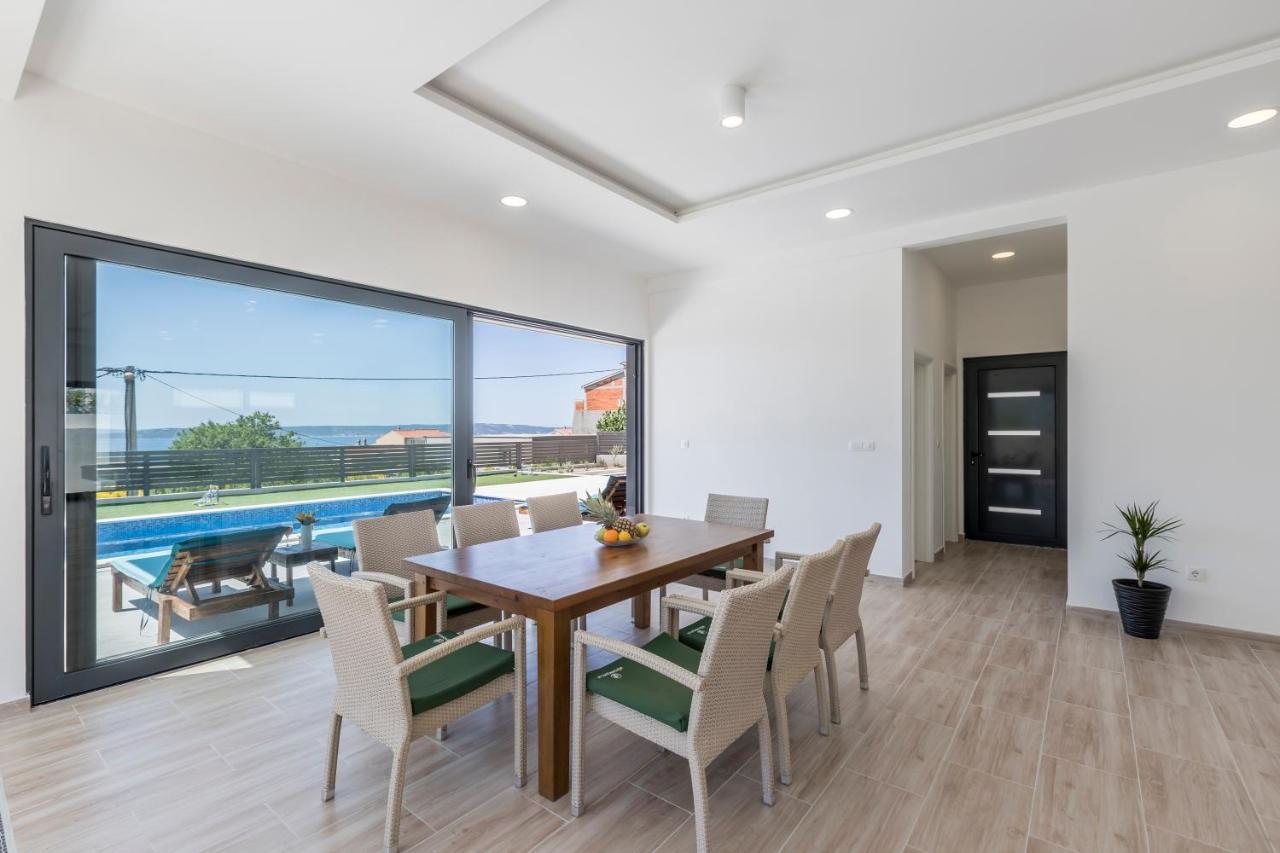 Luxury Villa La Nonna Ana - Heated Pool, Sea View, Near Split คาชเตลา ภายนอก รูปภาพ