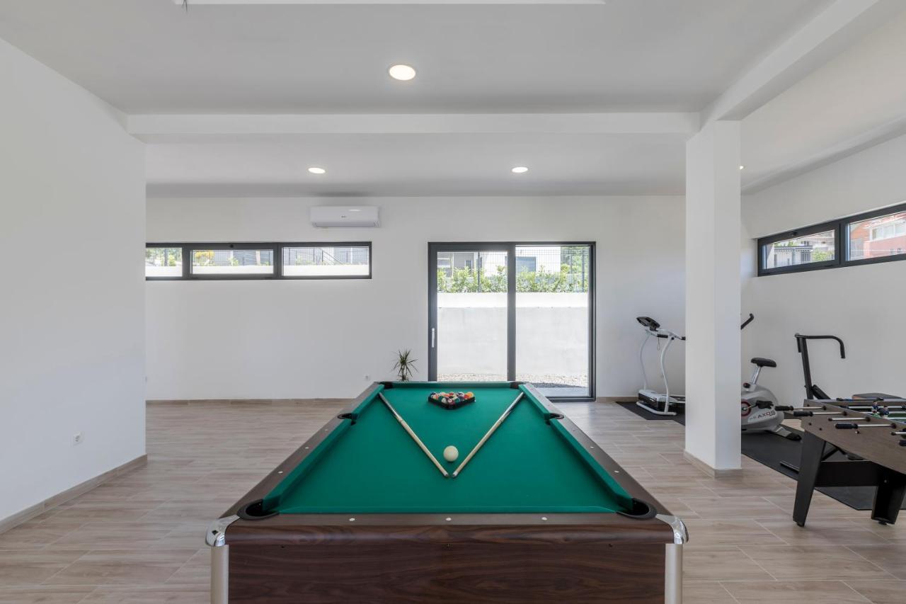 Luxury Villa La Nonna Ana - Heated Pool, Sea View, Near Split คาชเตลา ภายนอก รูปภาพ