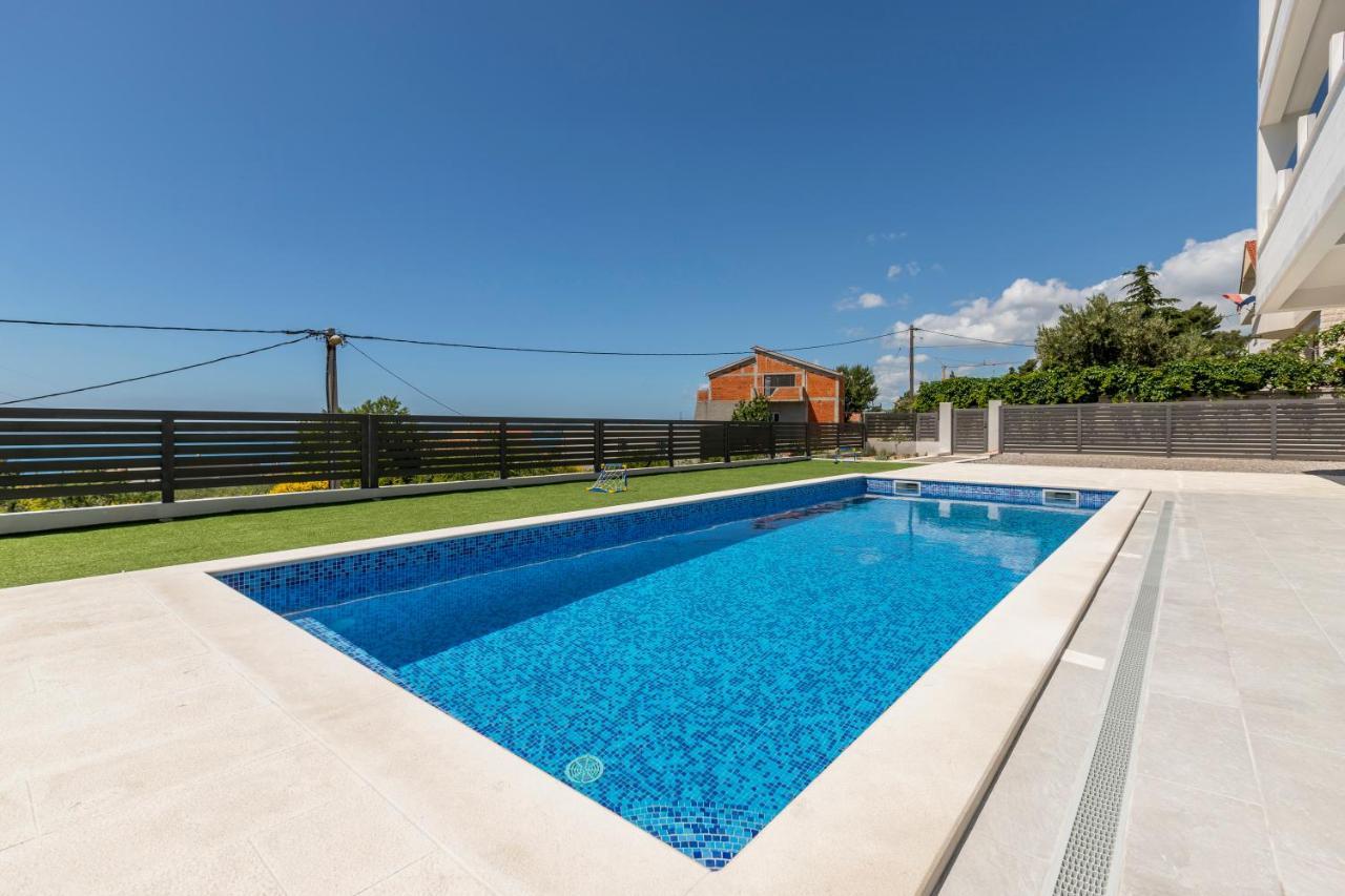 Luxury Villa La Nonna Ana - Heated Pool, Sea View, Near Split คาชเตลา ภายนอก รูปภาพ