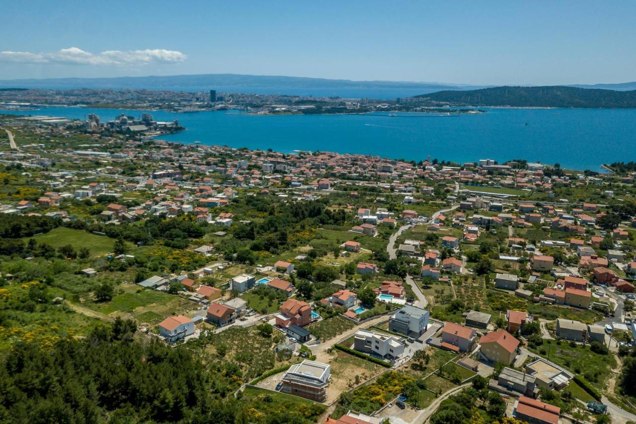 Luxury Villa La Nonna Ana - Heated Pool, Sea View, Near Split คาชเตลา ภายนอก รูปภาพ